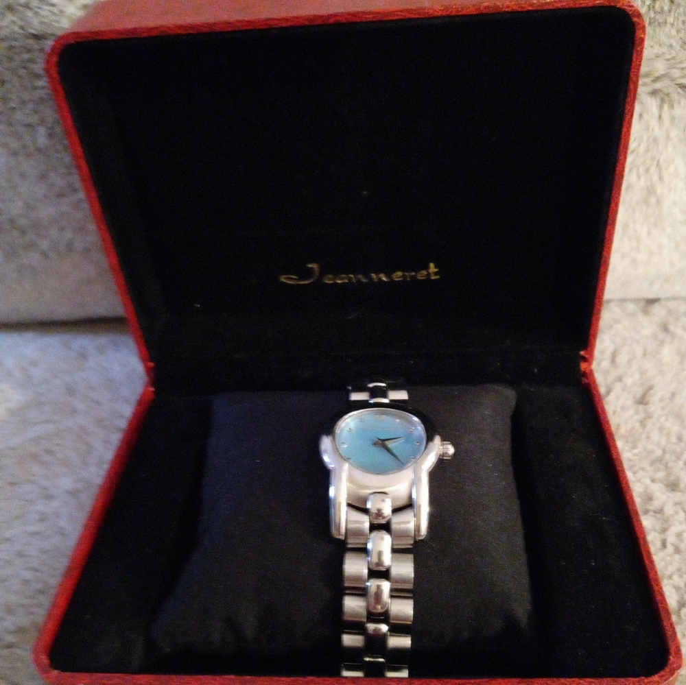 Woman's stainless steel Jeanneret watch